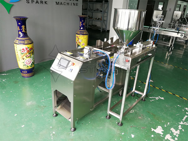 单列给袋式火锅蘸料包装机